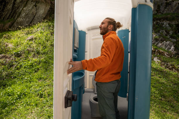 Best Portable restroom trailer rental  in Caon City, CO